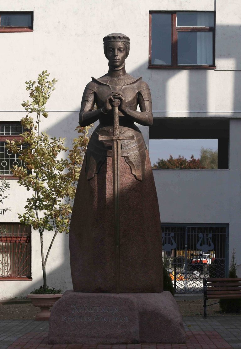 Памятник Анастасии Слуцкой в Слуцке, 2016