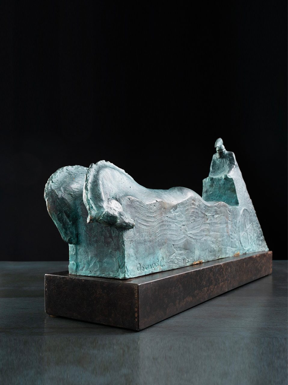 Скульптура «Колесница» — бронза, сталь, 2019. Автор — Сергей Оганов.