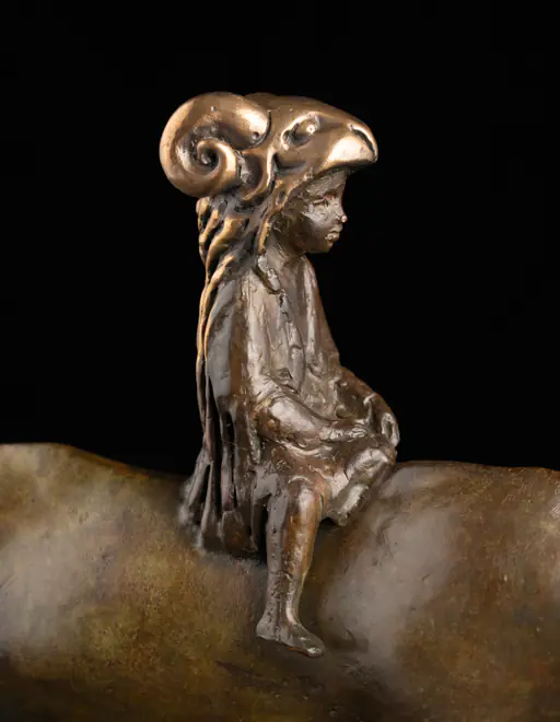 Skulptur „Goldenes Vlies, Exemplar 1/5“, bronze, steel // 12.6 w x 17.3 h x 4.3 d in // 2013. Künstler — Sergei Oganov.