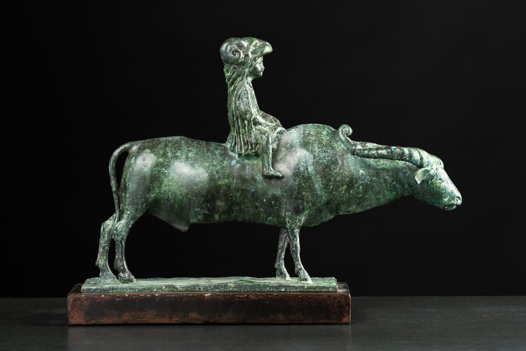 Sculpture “Golden Fleece”, bronze, steel // 12.6 w x 17.3 h x 4.3 d in // 2013. Artist — Sergei Oganov.