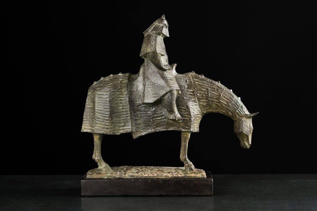 Sculpture “Nomad”, bronze, steel // 14.2 w x 14.2 h x 5.1 d in // 2014. Artist — Sergei Oganov.