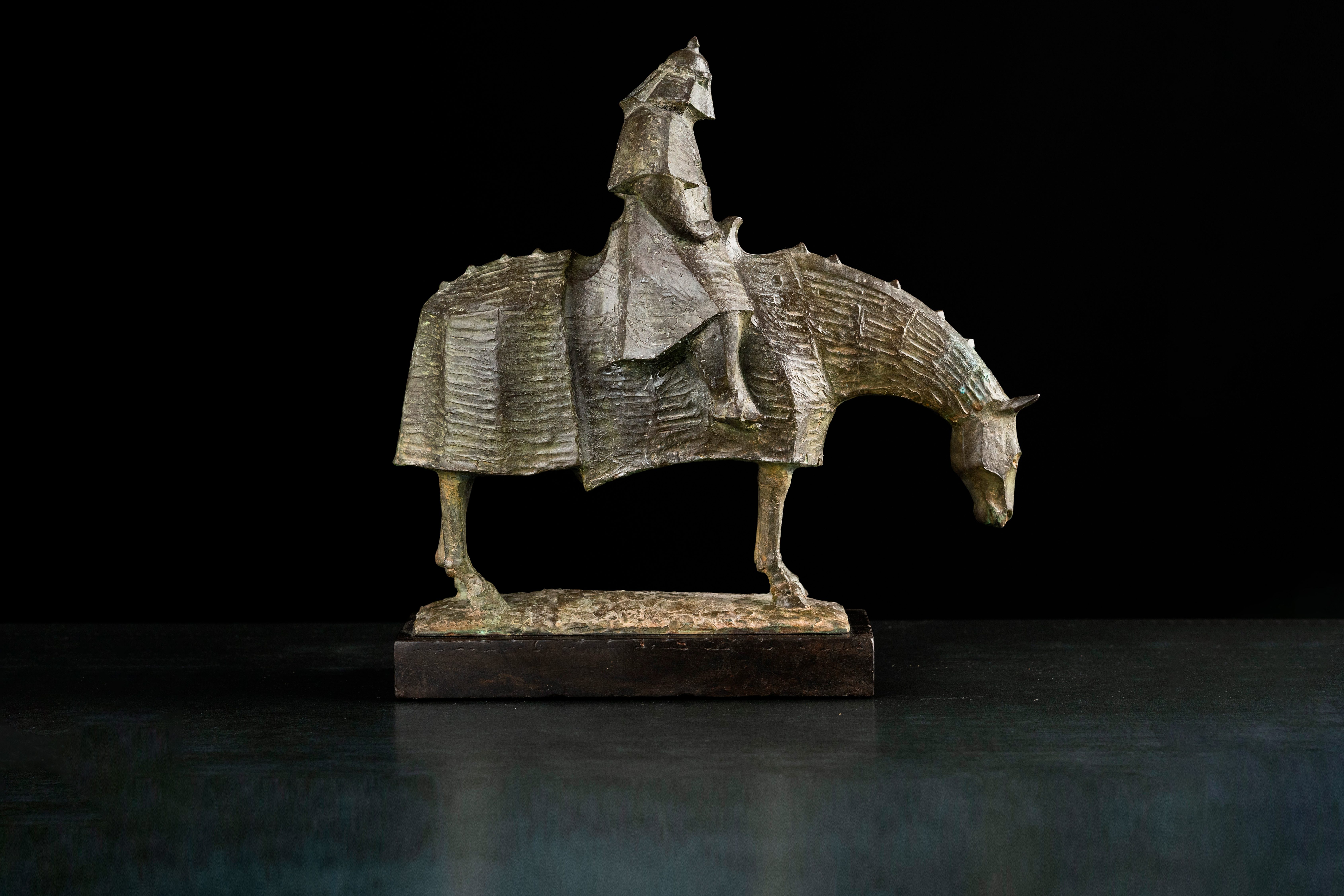 Скульптура «Кочевник» — бронза, сталь, 2014. Автор — Сергей Оганов.